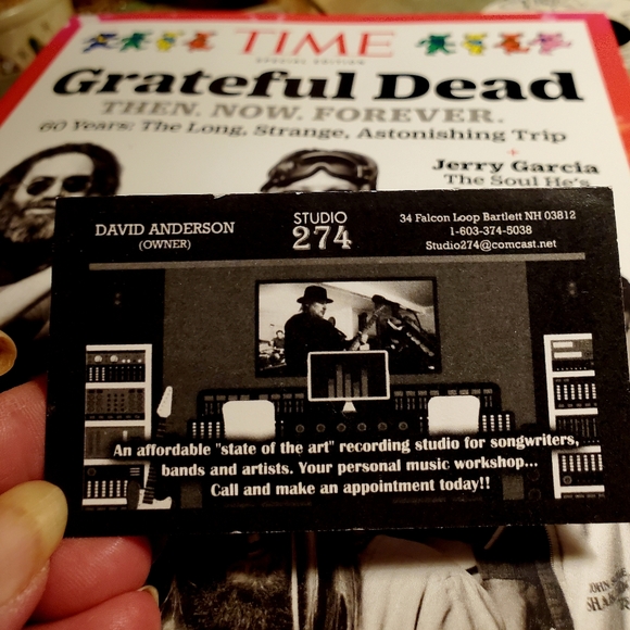 ❣️Vintage Vinyl Junkie❣️ - Picture 3 of 4